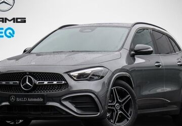 Mercedes-Benz GLA 180 14.500 km 43.880 &euro; Siegen 57074