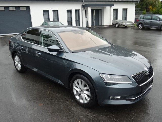 Skoda Superb 116.000 km 20.500 &euro; Hattert 57644