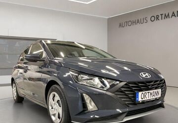 Hyundai i20 7.600 km 19.990 &euro; Wissen 57537
