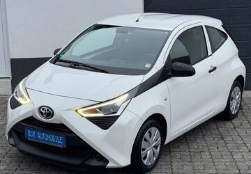 Toyota Aygo (X) 19.700 km 9.770 &euro; Burbach 57299