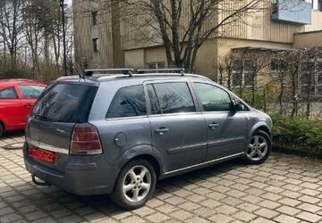 Opel Zafira 290.000 km 1.500 &euro; Siegen 57072