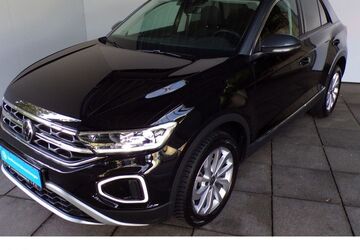 VW T-Roc 16.275 km 27.770 &euro; Lennestadt 57368
