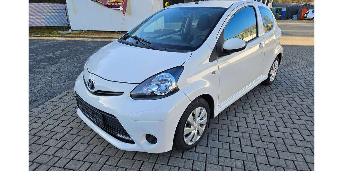Toyota Aygo 140.000 km 3.650 &euro; Siegen 57076