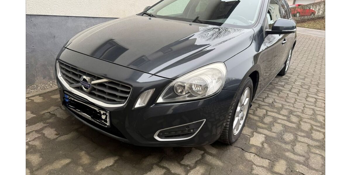 Volvo V60 218.000 km 8.900 &euro; Drolshagen 57489
