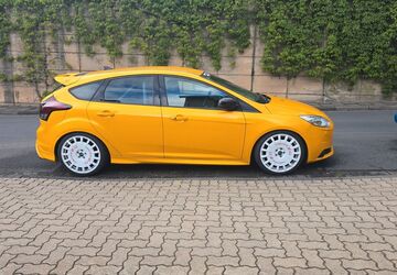 Ford Focus 113.000 km 9.500 &euro; Siegen 57074