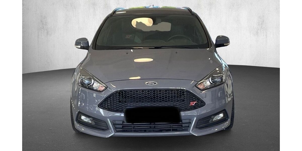 Ford Focus 83.500 km 17.500 &euro; Seelbach 57577