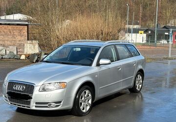 Audi A4 202.000 km 3.199 &euro; Lennestadt 57368