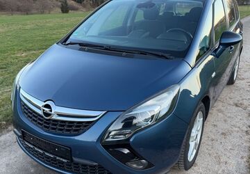 Opel Zafira 166.000 km 8.990 &euro; Kirchhundem 57399