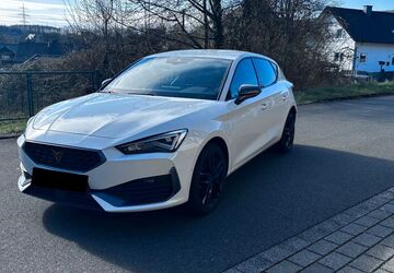 Cupra Leon 43.861 km 21.200 &euro; Brachbach 57555