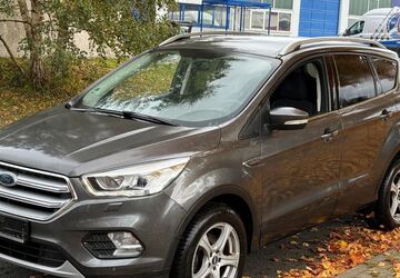 Ford Kuga 111.000 km 10.795 &euro; Eschenburg - Hirzenhain Bahnhof 35713
