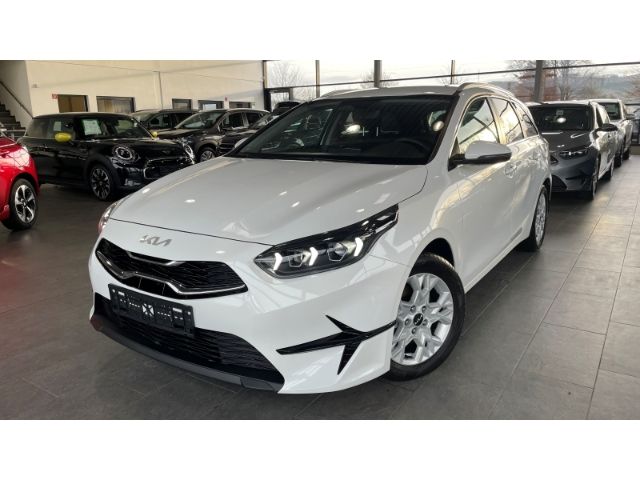 Kia ceed Sportswagon 21.500 km 21.970 &euro; Attendorn 57439