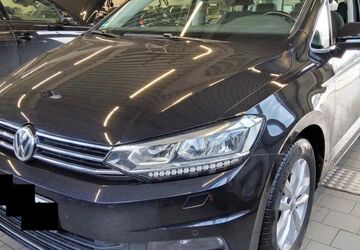VW Touran 108.200 km 19.990 &euro; Wilden (Siegerland) 57234