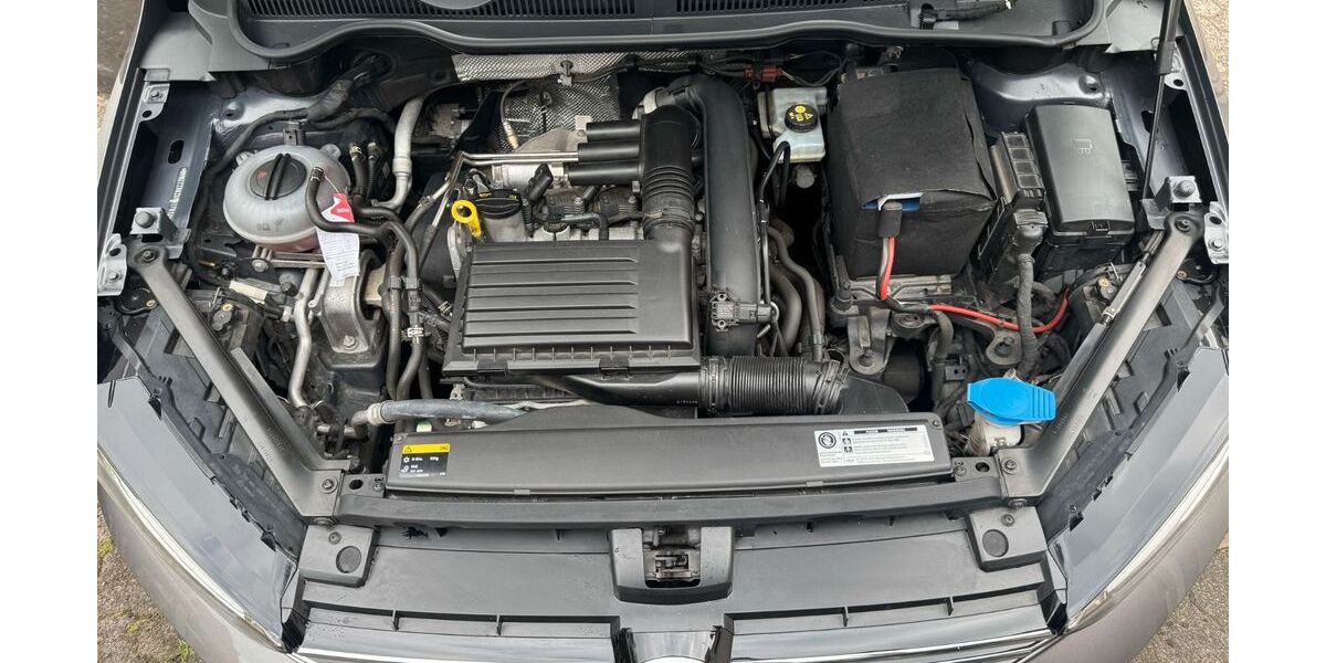 VW Golf Sportsvan 142.000 km 9.500 &euro; Kreuztal 57223