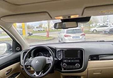 Mitsubishi Outlander 145.000 km 16.350 &euro; lennestadt 57368