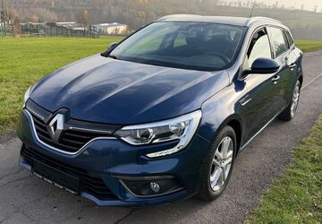 Renault Megane 45.000 km 14.690 &euro; Kirchhundem 57399