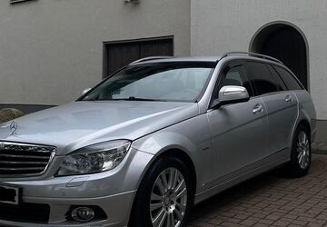 Mercedes-Benz C 220 198.000 km 8.499 &euro; Siegen 57078
