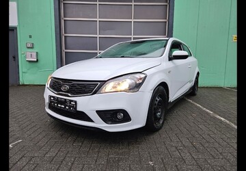 Kia Ceed 200.000 km 1.800 &euro; Siegen 57072