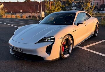 Porsche Taycan 39.999 km 74.999 &euro; Birken-Honigsessen 57587