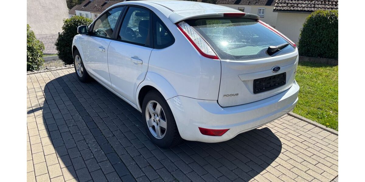 Ford Focus 184.827 km 2.200 &euro; Herborn 35745
