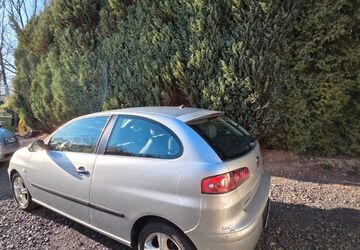 Seat Ibiza 88.000 km 799 &euro; Netphen 57250