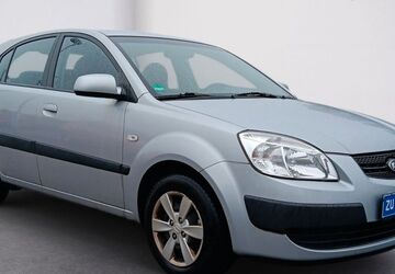 Kia Rio 158.420 km 2.500 &euro; Olpe 57462