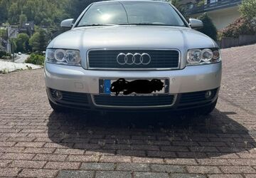 Audi A4 113.000 km 5.900 &euro; Siegen 57074