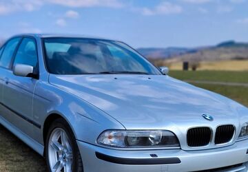BMW 523 156.600 km 7.200 &euro; Eschenburg 35713