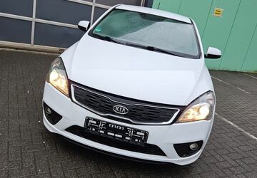 Kia ceed / Ceed 200.000 km 2.200 &euro; Siegen 57072