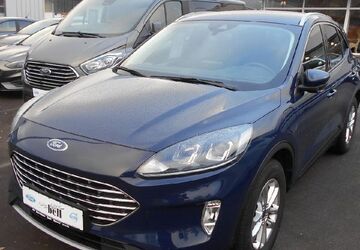 Ford Kuga 22.648 km 26.890 &euro; Nister 57645