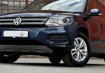 VW Tiguan 144.000 km 10.901 &euro; Siegen 57072
