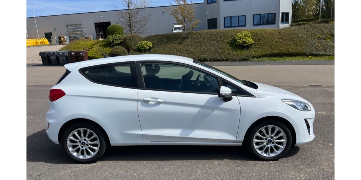 Ford Fiesta 52.414 km 8.900 &euro; Waldbröl 51545
