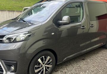 Toyota Proace (Verso) 48.360 km 28.900 &euro; Dillenburg 35685
