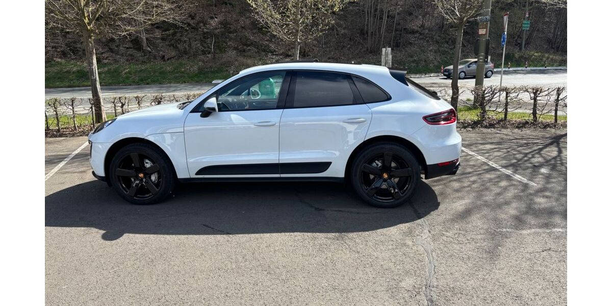Porsche Macan 61.500 km 39.900 &euro; Brachbach 57555