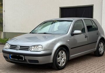 VW Golf 164.000 km 2.199 &euro; Siegen 57078