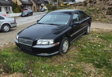 Volvo S80 98.000 km 2.200 &euro; Kirchhundem 57399
