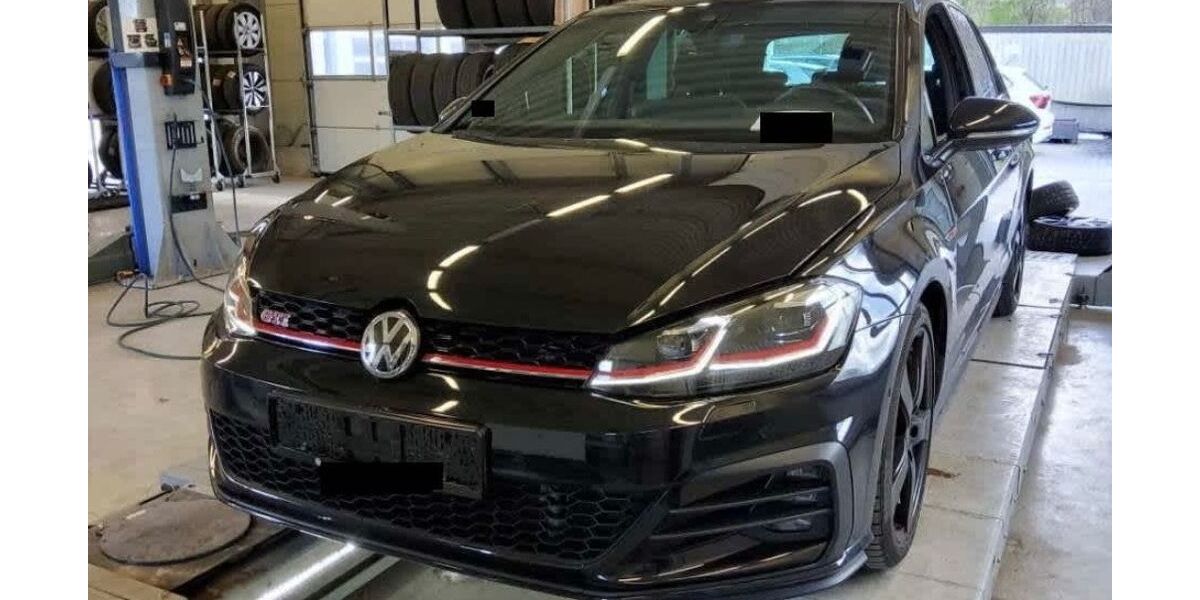 VW Golf 41.500 km 23.490 &euro; Wilden (Siegerland) 57234