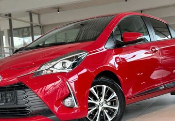 Toyota Yaris 27.953 km 13.991 &euro; Siegen 57078