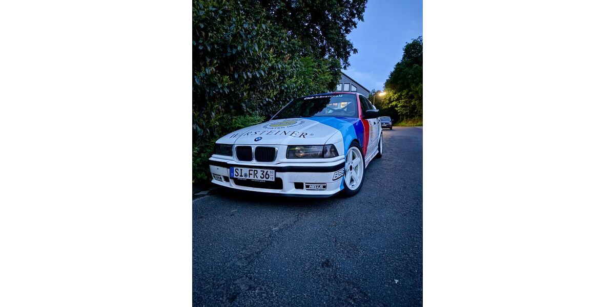 BMW 318 220.000 km 11.399 &euro; Siegen 57080