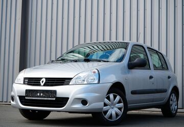 Renault Clio 170.000 km 1.600 &euro; Haiger 35708