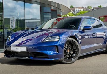 Porsche Taycan 4.990 km 125.700 &euro; Siegen 57080