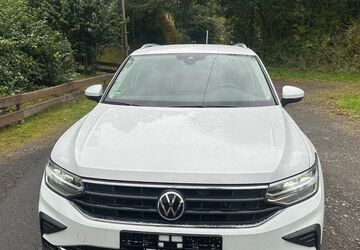 VW Tiguan 162.000 km 21.500 &euro; Kreuztal 57223