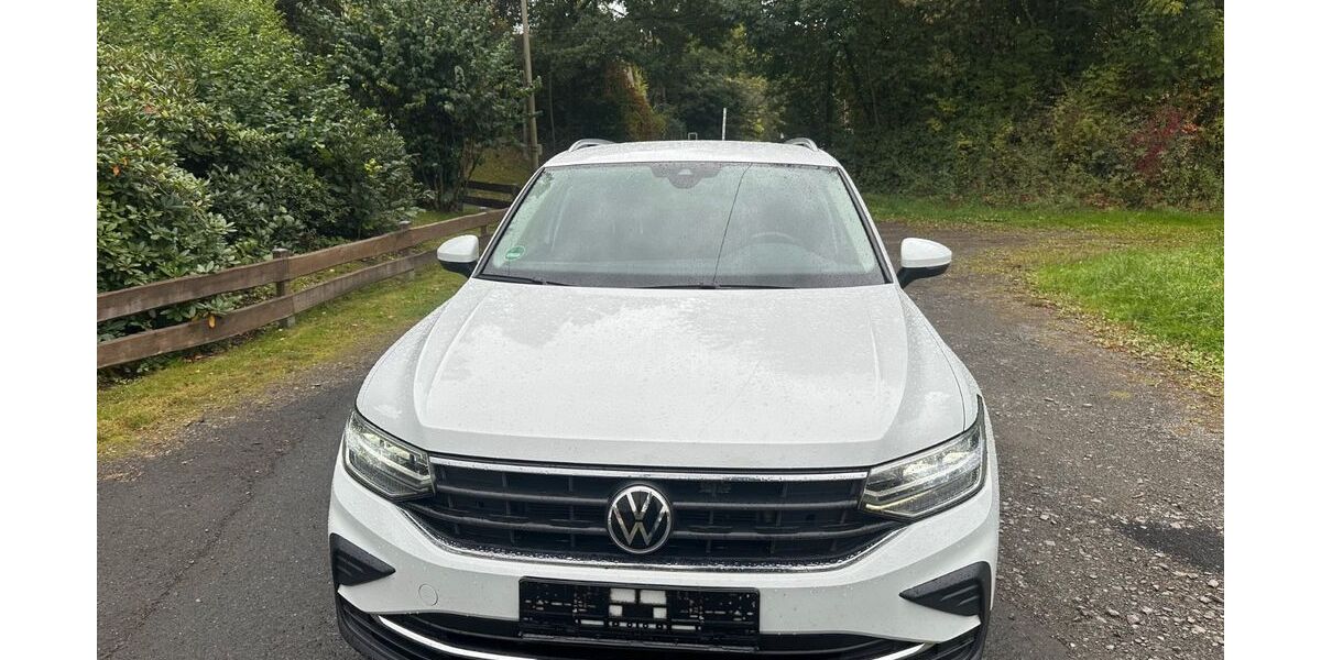 VW Tiguan 162.000 km 21.500 &euro; Kreuztal 57223