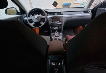 Skoda Superb 264.000 km 5.400 &euro; Siegen 57072