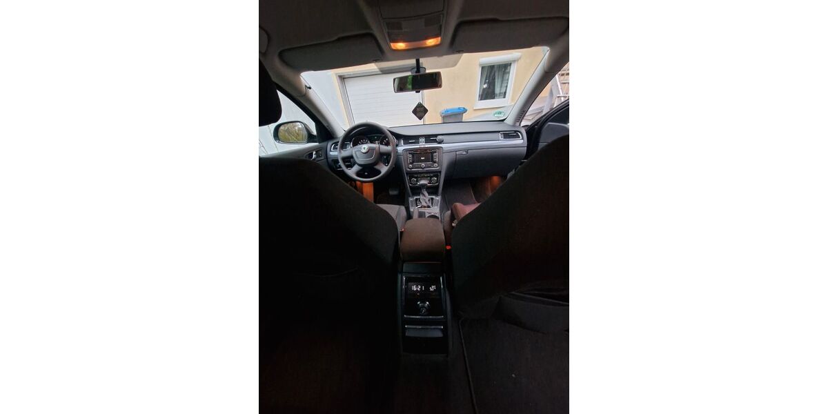 Skoda Superb 264.000 km 5.400 &euro; Siegen 57072