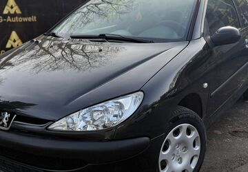 Peugeot 206 203.000 km 1.999 &euro; Müschenbach 57629