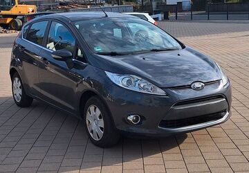 Ford Fiesta 149.665 km 3.999 &euro; Siegen 57074