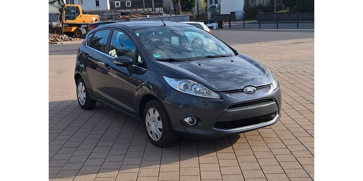 Ford Fiesta 149.665 km 3.999 &euro; Siegen 57074