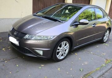 Honda Civic 93.572 km 7.500 &euro; Siegen 57080