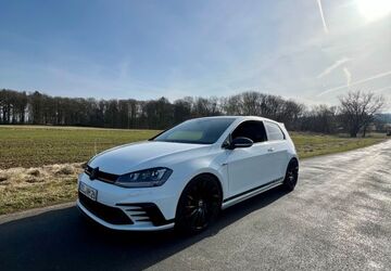 VW Golf 119.508 km 22.500 &euro; Driedorf 35759