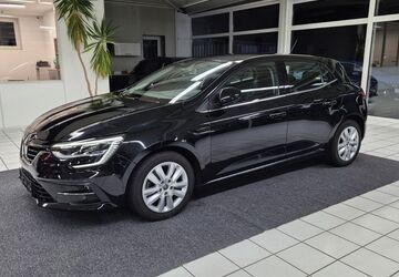 Renault Megane 83.771 km 13.690 &euro; Attendorn 57439